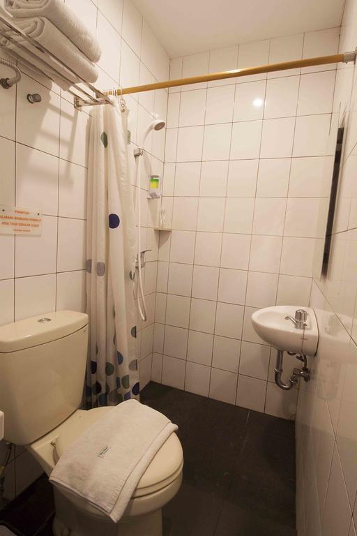 Mine Home Hotel Бандунг Екстер'єр фото