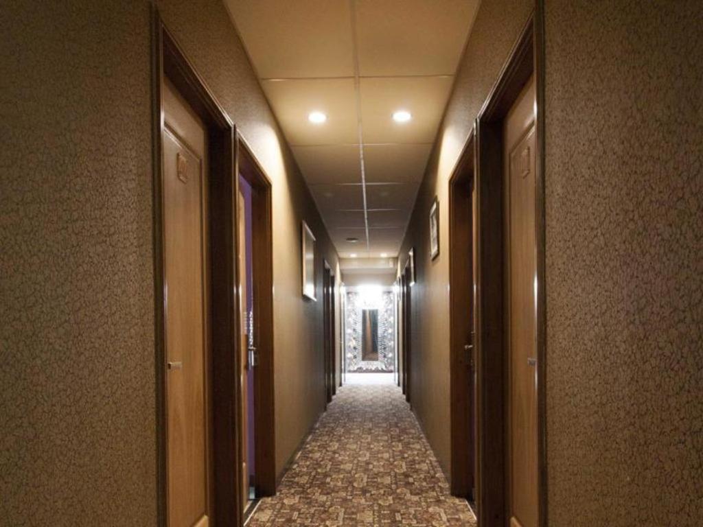 Mine Home Hotel Бандунг Екстер'єр фото